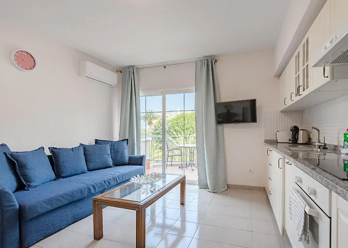 Costa Azul 아데제